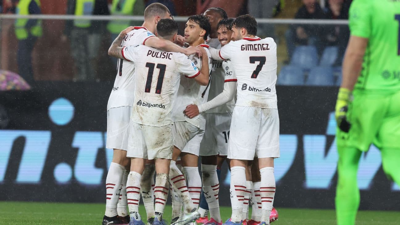 Jugadores del AC Milan celebrando un gol
