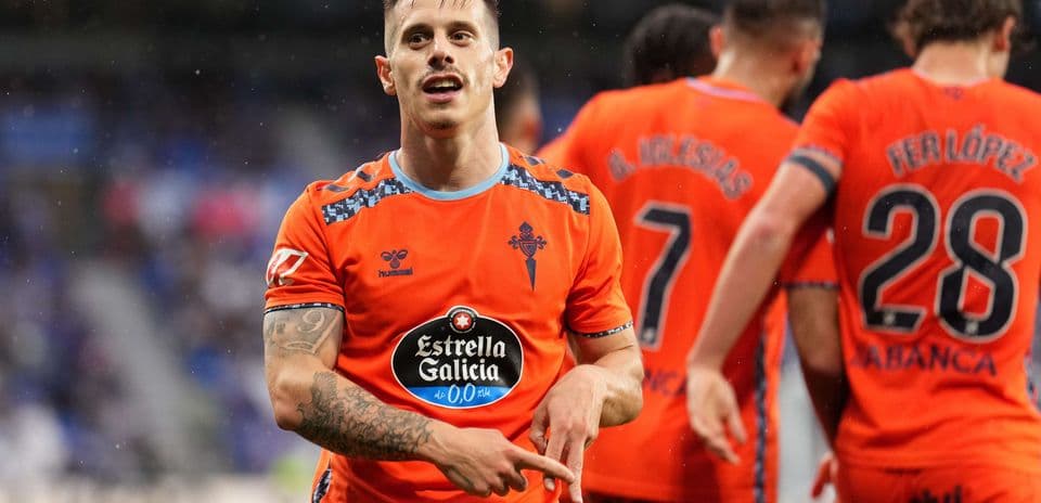 Jugador de Celta Vigo celebrando un gol