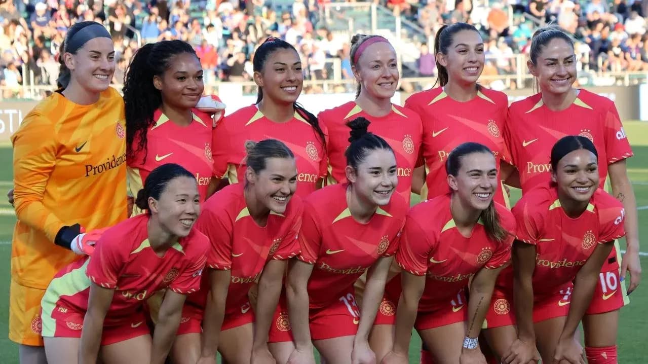 Equipo de Portland Thorns W posando para la foto