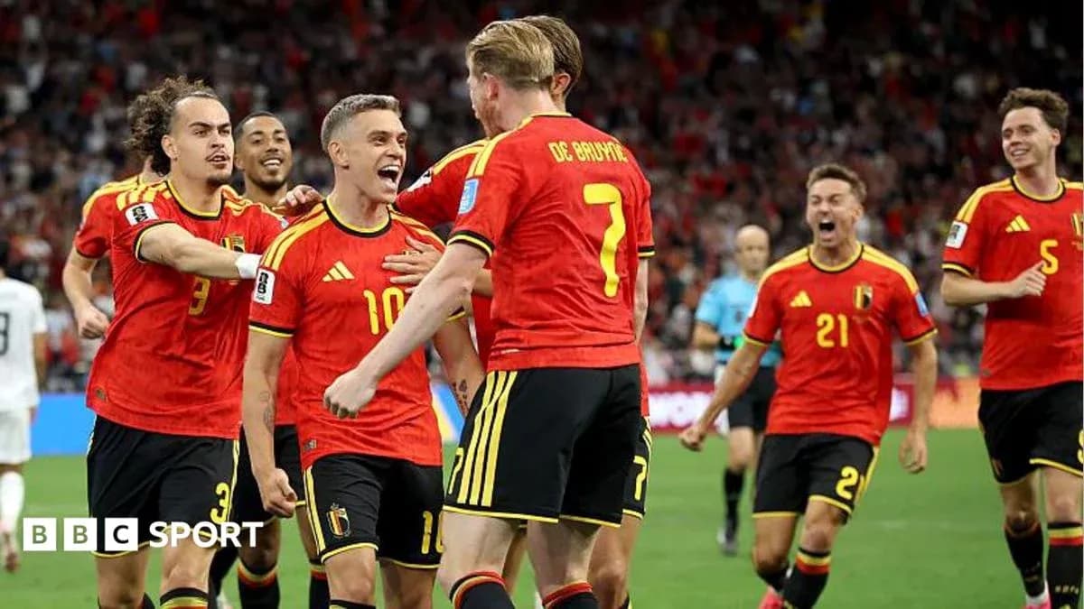 Jugadores de Bélgica celebrando un gol en el partido