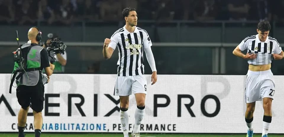 Jugadores de Juventus celebrando un gol