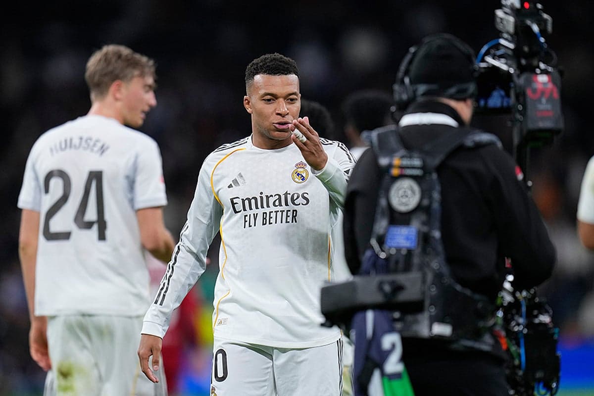 Kylian Mbappé celebrando en un partido