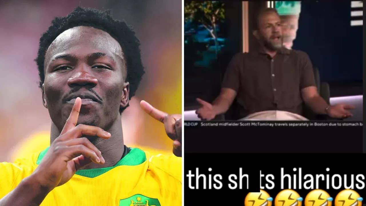 Jugador celebrando mientras otro habla en programa deportivo