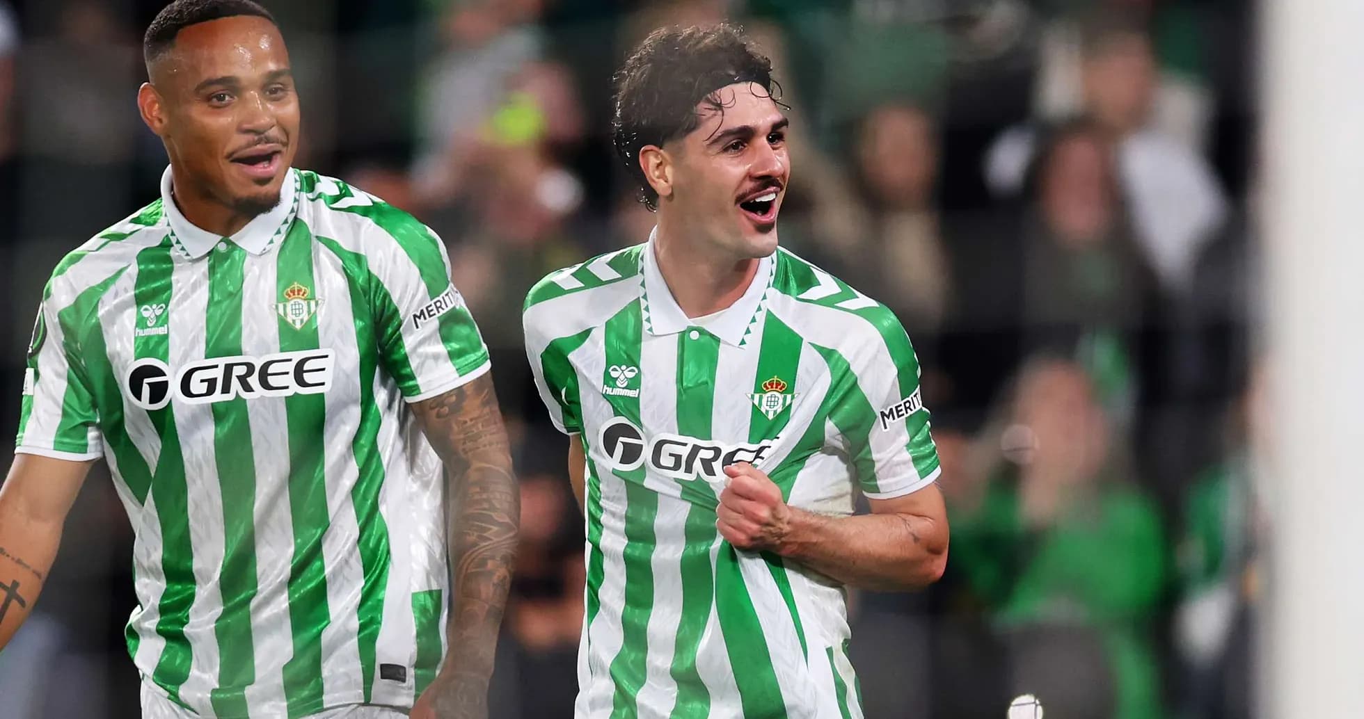 Jugadores del Real Betis celebrando un gol