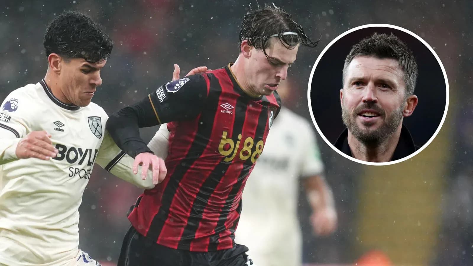 Jugadores de Bournemouth y West Ham disputando el balón
