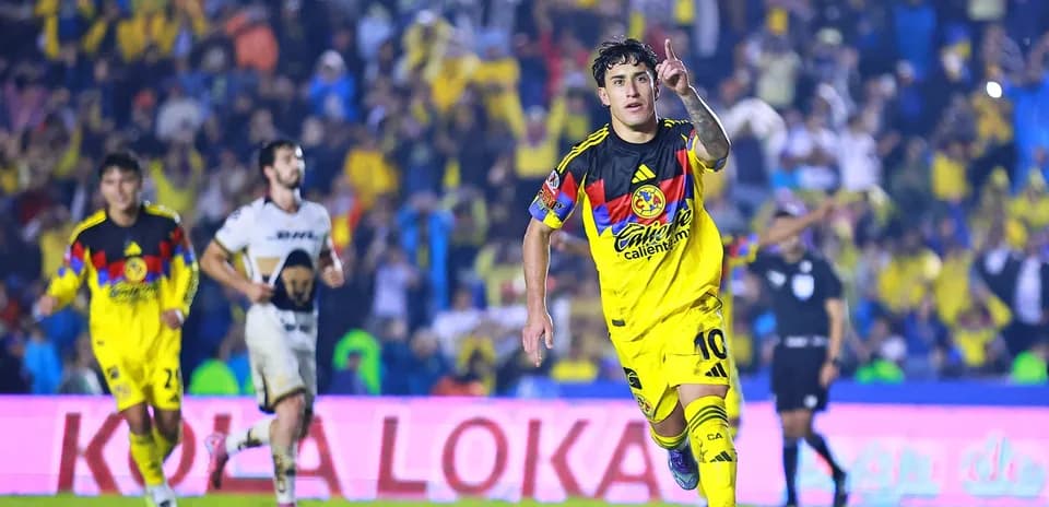 Jugador de Club América celebrando un gol