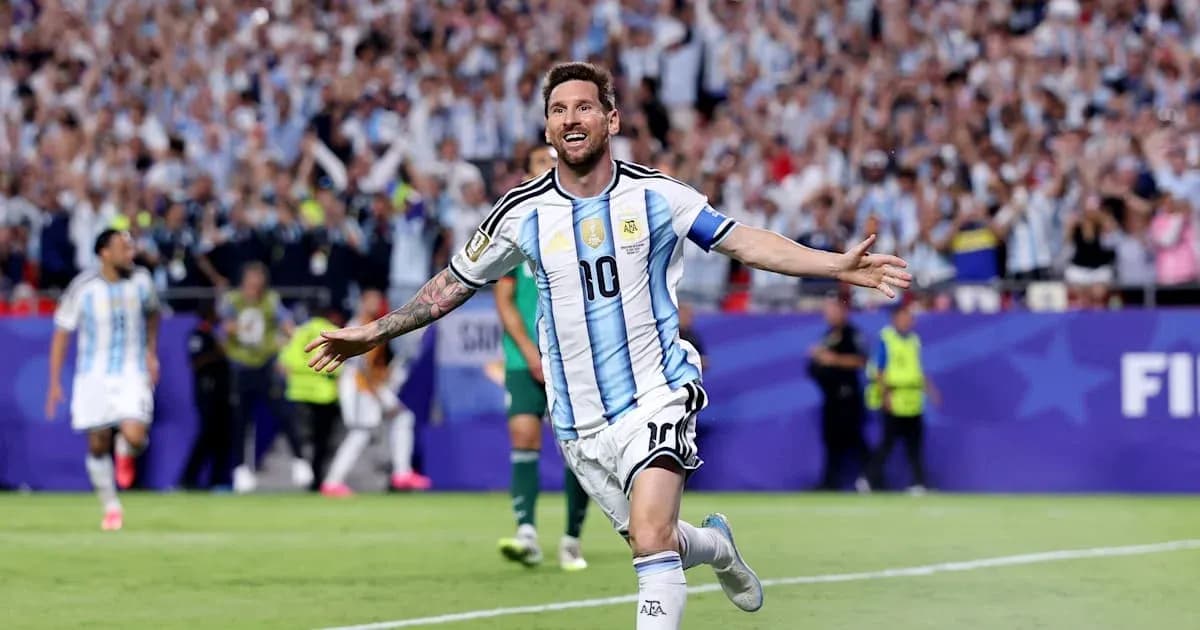 Jugador argentino celebrando un gol en partido