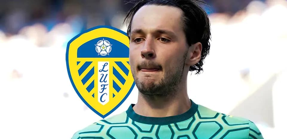 Portero de Leeds United en partido