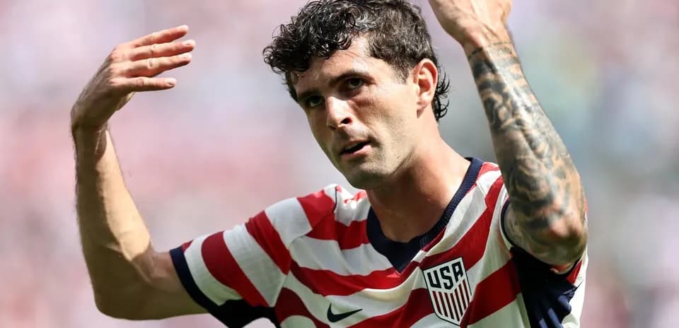 Jugador de Estados Unidos gesticulando durante partido