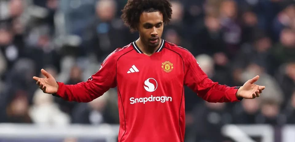 Jugador de Manchester United en acción durante el partido