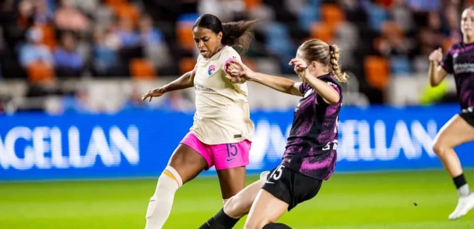 Jugadora del San Diego Wave en acción