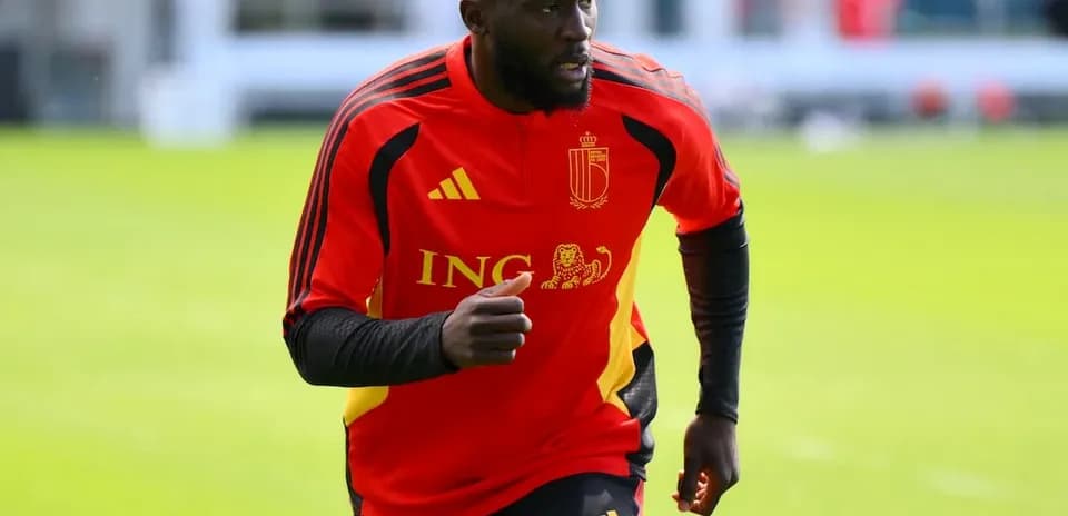 Jugador belga entrenando para el Mundial 2026