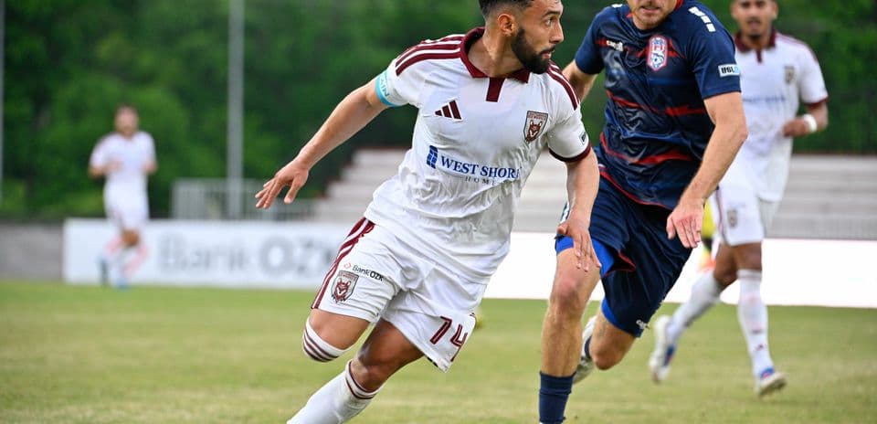 Jugador de Knoxville en acción durante el partido