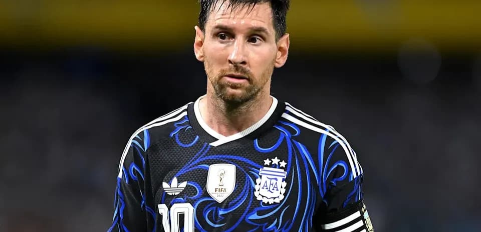 Lionel Messi en partido con camiseta de Argentina