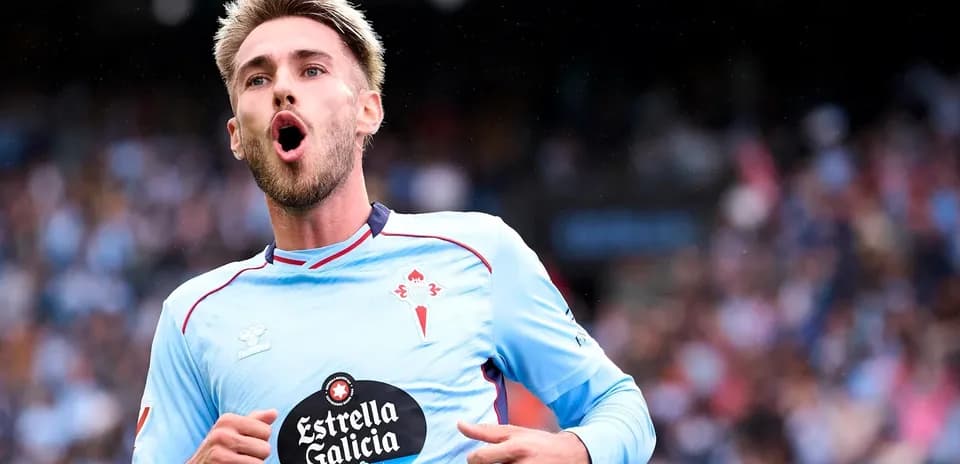 Jugador del Celta de Vigo celebrando un gol