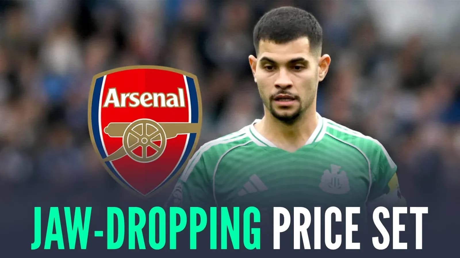 Jugador de Newcastle con uniforme verde frente al logo de Arsenal