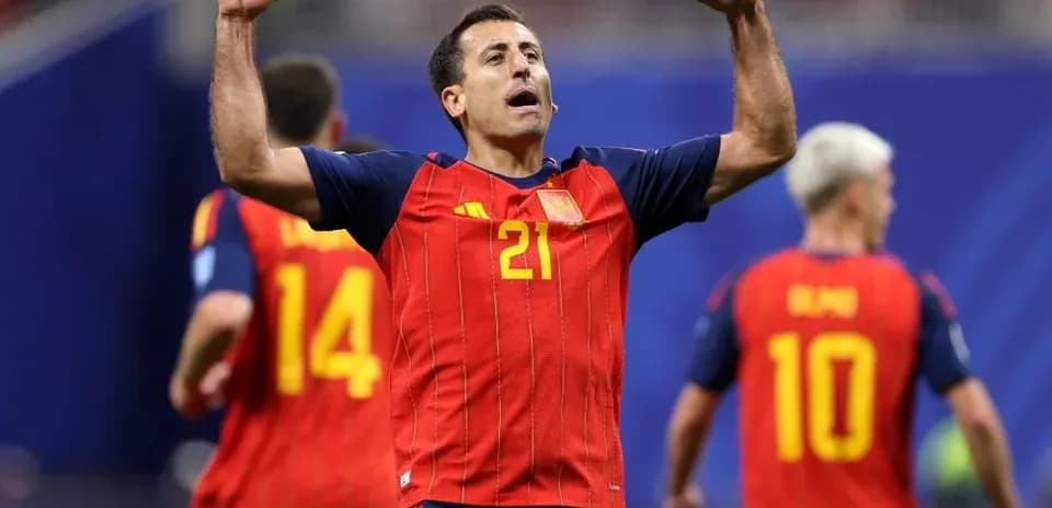 Jugador español celebrando un gol en el partido