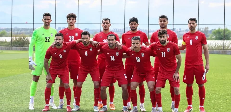 Equipo de fútbol de Irán en formación