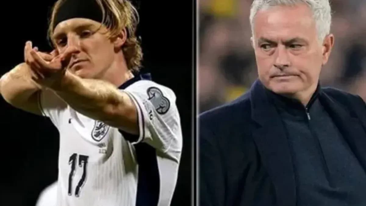 Jugador de fútbol y entrenador en eventos diferentes