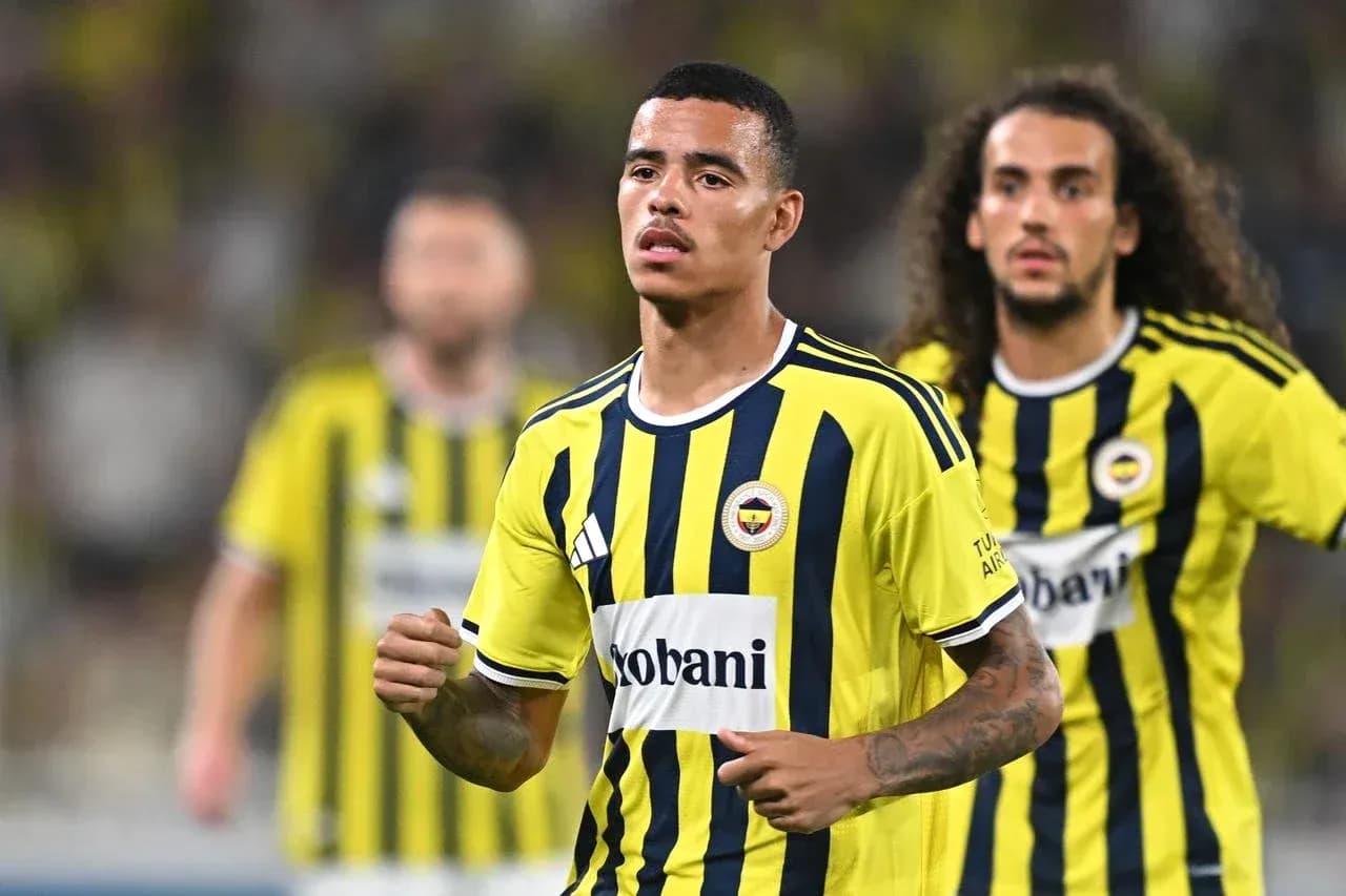 Jugadores de Fenerbahçe durante el partido