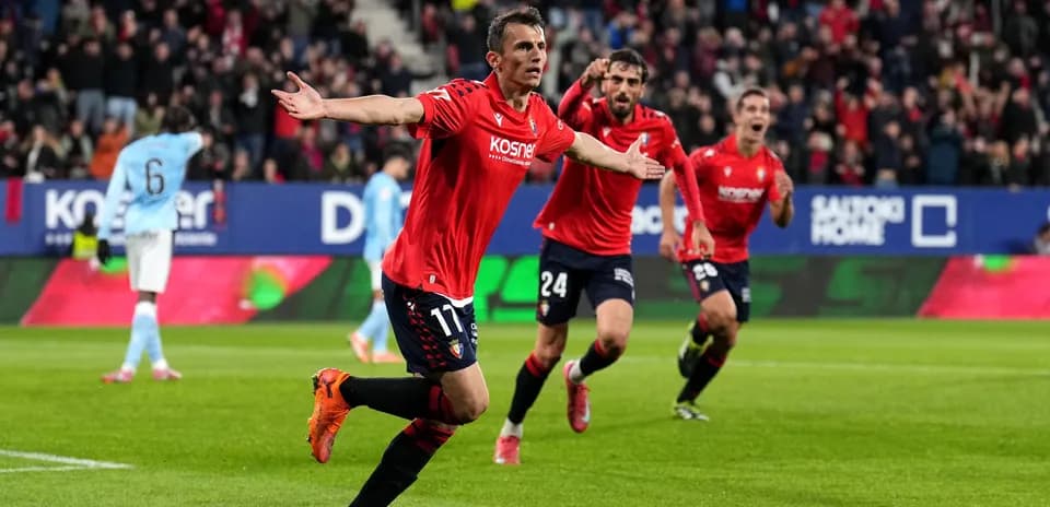Jugadores de Osasuna celebrando un gol