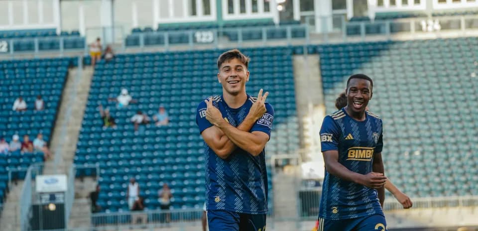 Jugadores de Philadelphia Union II celebrando un gol