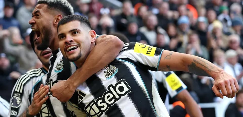 Jugadores del Newcastle celebrando un gol