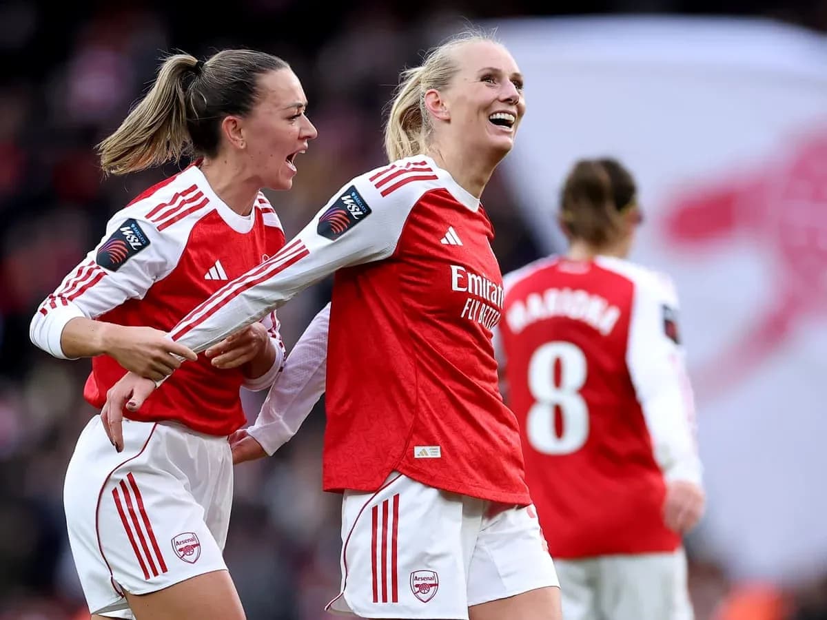 Jugadoras del Arsenal celebrando un gol Jugadoras del Arsenal celebrando un gol