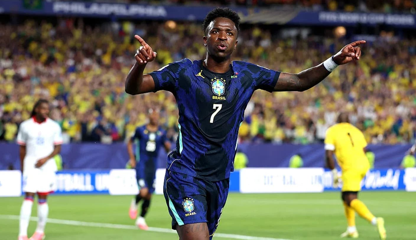 Vinícius Júnior celebrando un gol durante el partido Vinícius Júnior celebrando un gol durante el partido