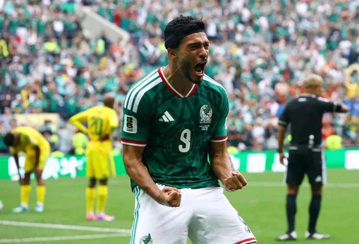 Jugador de México celebrando un gol Jugador de México celebrando un gol