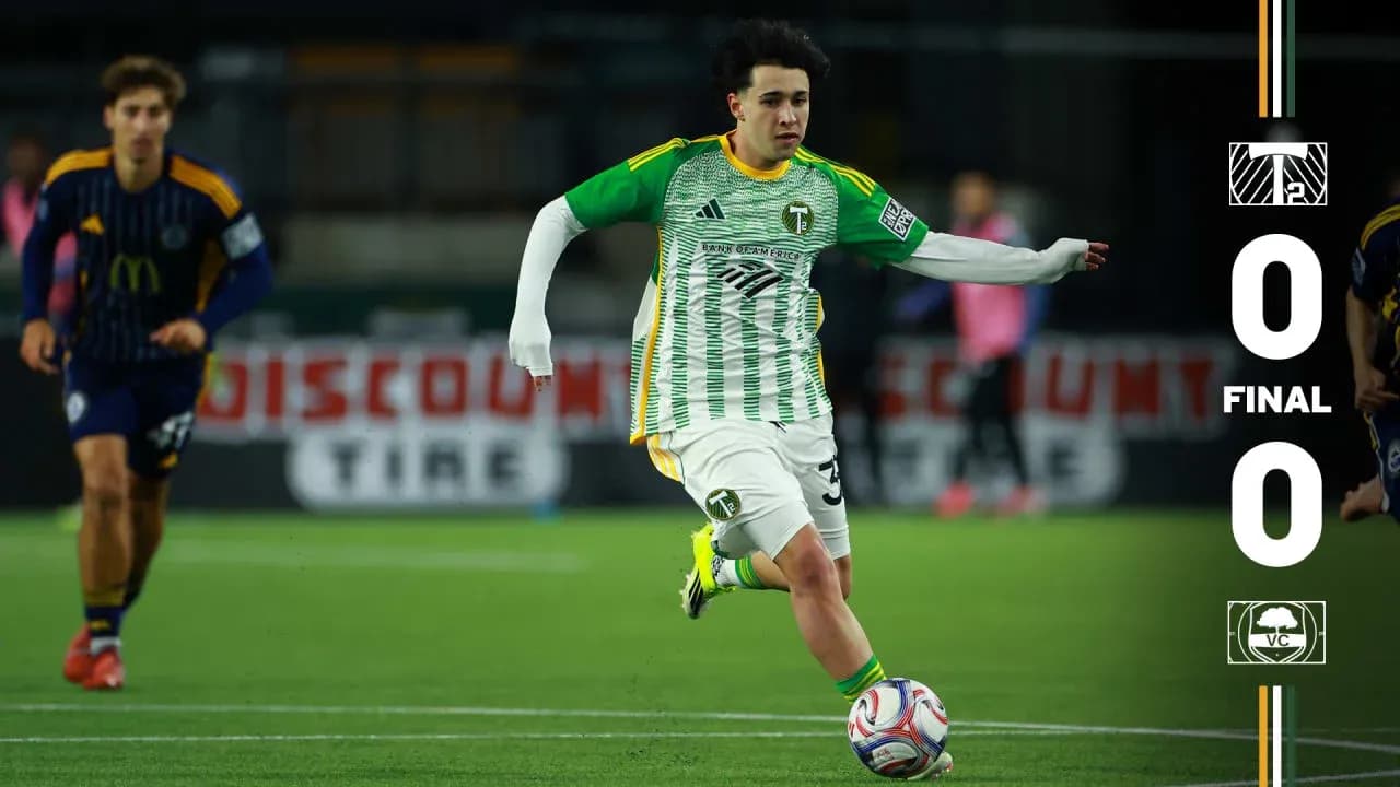 Jugador de Portland Timbers II en acción Jugador de Portland Timbers II en acción