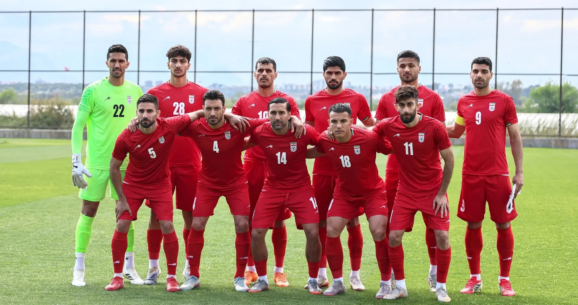 Equipo de fútbol de Irán en formación Equipo de fútbol de Irán en formación
